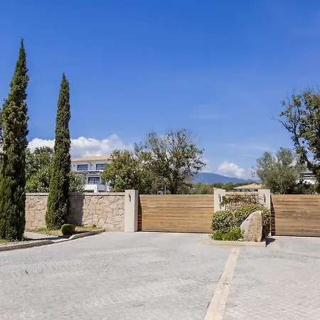 Eluard 04 - Domaine D'arca - Porto-vecchio - Rez De Jardin - 4 A 6 Pers
