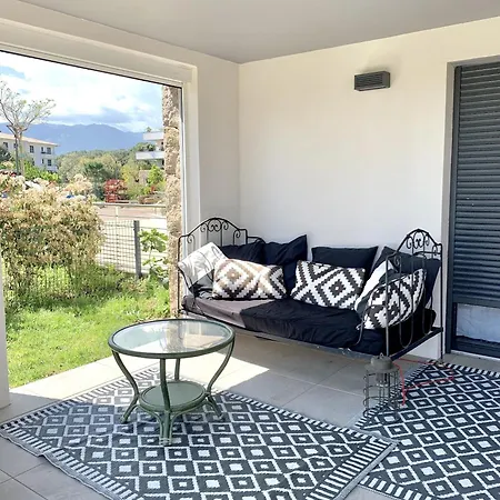 Domaine D'Arca - Eluard 04 - 6 Pers *