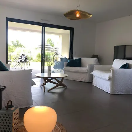 Eluard 04 - Domaine D'arca - Porto-vecchio - Rez De Jardin - 4 A 6 Pers *